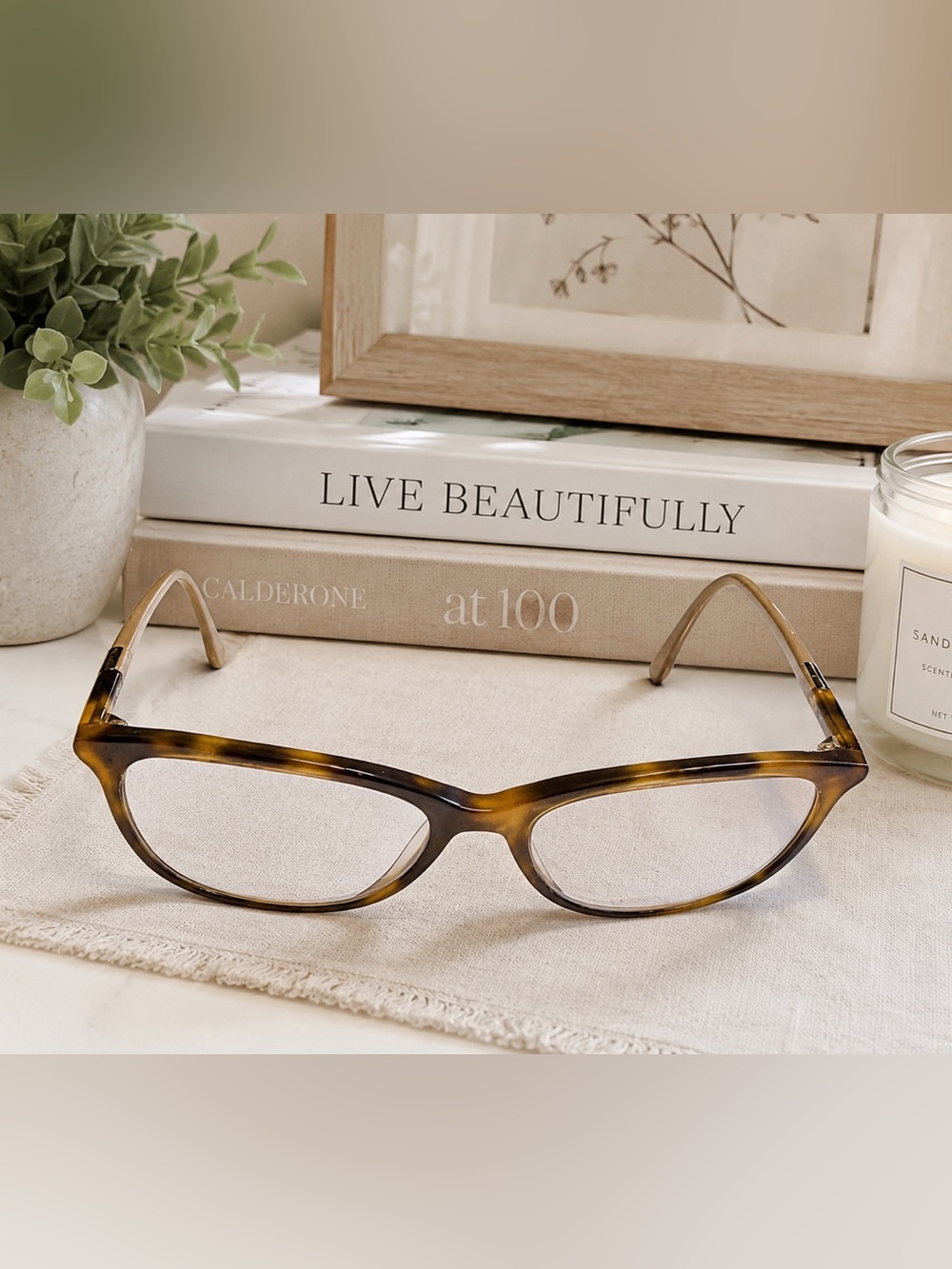 Lacoste eyeglasses classic havana tortoise-shell pattern prescription glasses